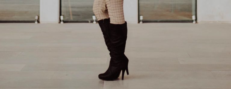 Moda na kozaki nigdy nie przemija